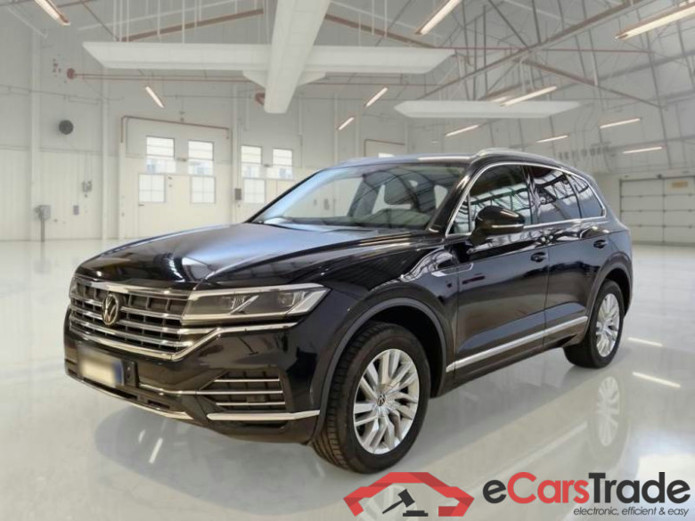 VOLKSWAGEN TOUAREG / 2018 / 5P / SUV 3.0 V6 TDI SCR 170KW ATMOSPHERE #1