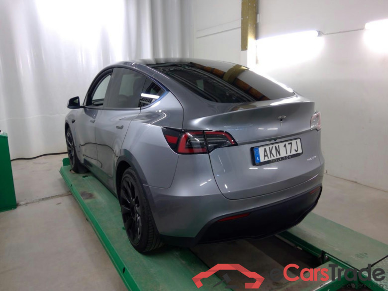 Model Y Long-Range AWD #4