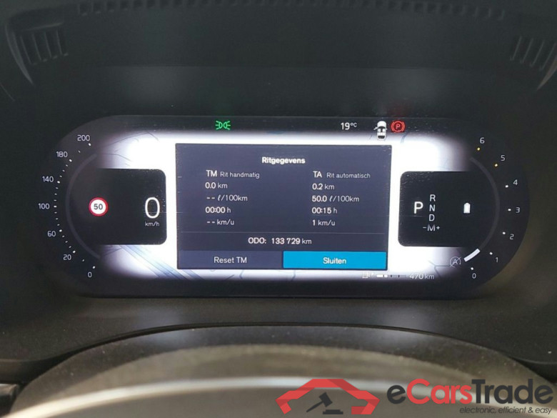 Volvo XC60 B4 D Geartronic Momentum Pro 5d #6