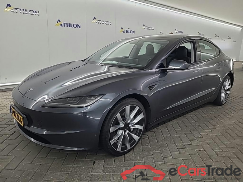 Tesla Model 3 Dual Motor All-Wheel Drive 4D 366kW