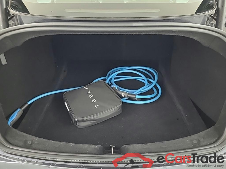 Tesla Model 3 Dual Motor All-Wheel Drive 4D 366kW #5