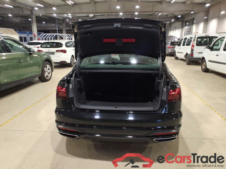 AUDI A4 2.0 30 TDI 100KW S TR ADV BUSINESS ED #3