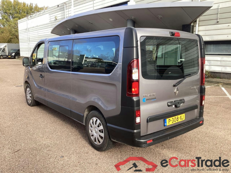 RENAULT TRAFIC PASSENGER 2.0 dCi 120 Gr Int. #4